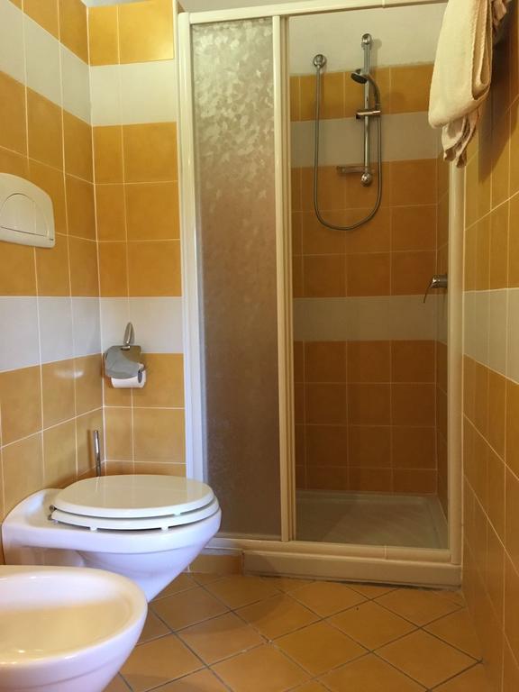Agriturismo Usurtala Orani Exteriör bild